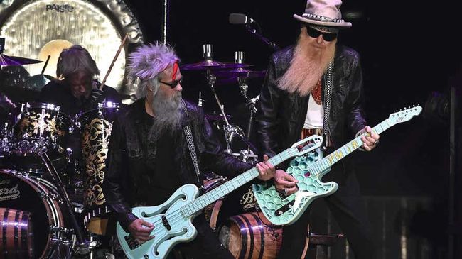 ZZ Top: Billy Gibbons Interview - Raw And The Arrival Of Elwood Francis ...