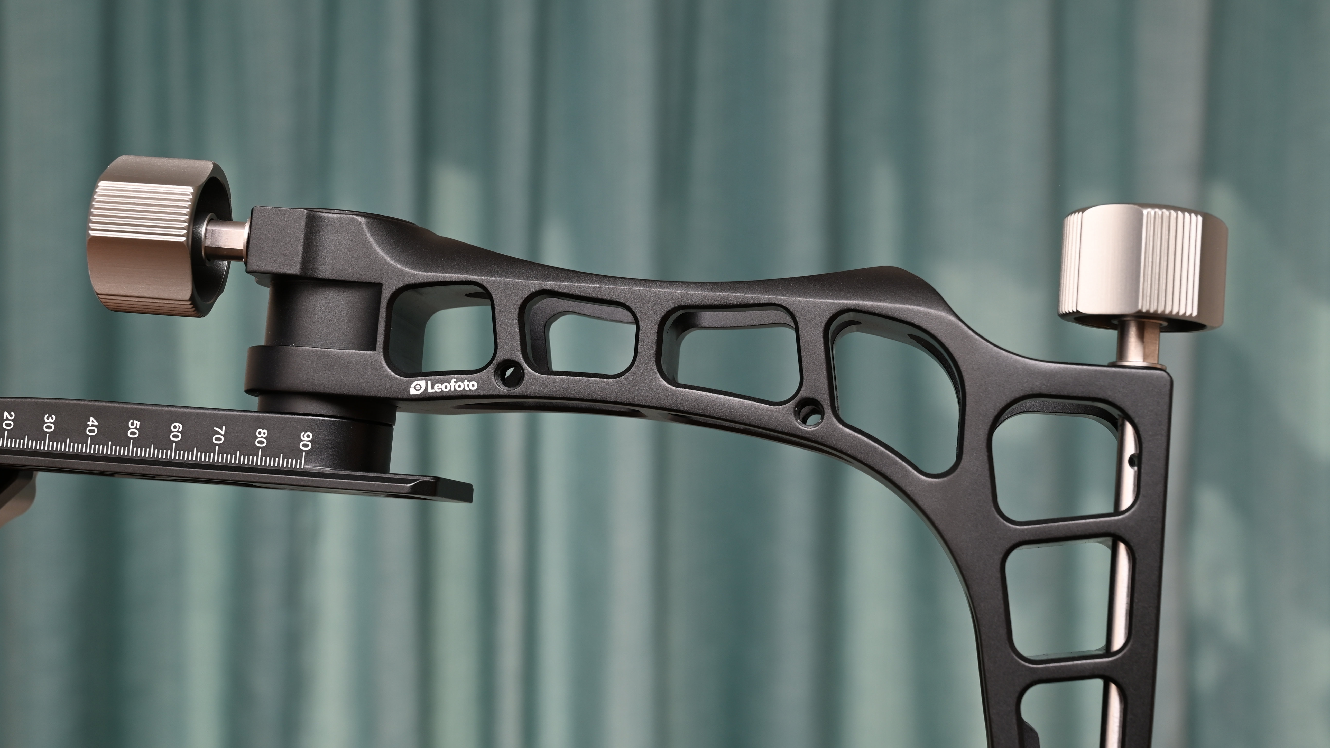 Leofoto PG-1 Gimbal Head