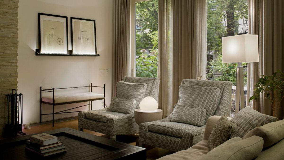 Philips Hue White A19 Starter Kit -