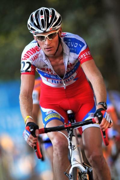 Klaas Vantornout (Sunweb-Revor) was in the lead group early on, but had an incident in the closing laps.