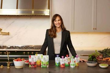 Designers are loving Jennifer Garner's kitchen cabinet color | Livingetc