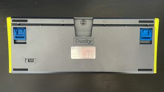 Ducky One 3 cable runner
