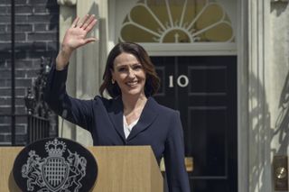 Hostage stars Suranne Jones as the British Prime Minister (in first look above).