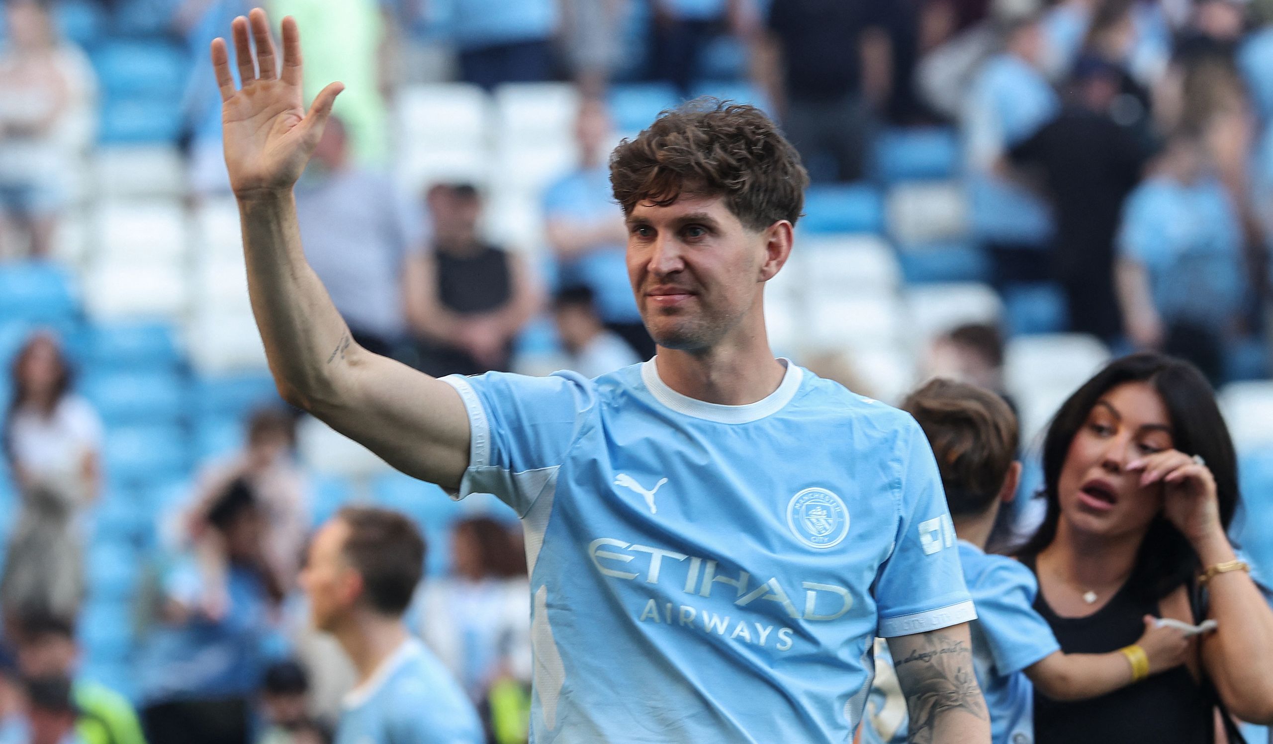 These 22 players can sign for your club on a free transfer right now