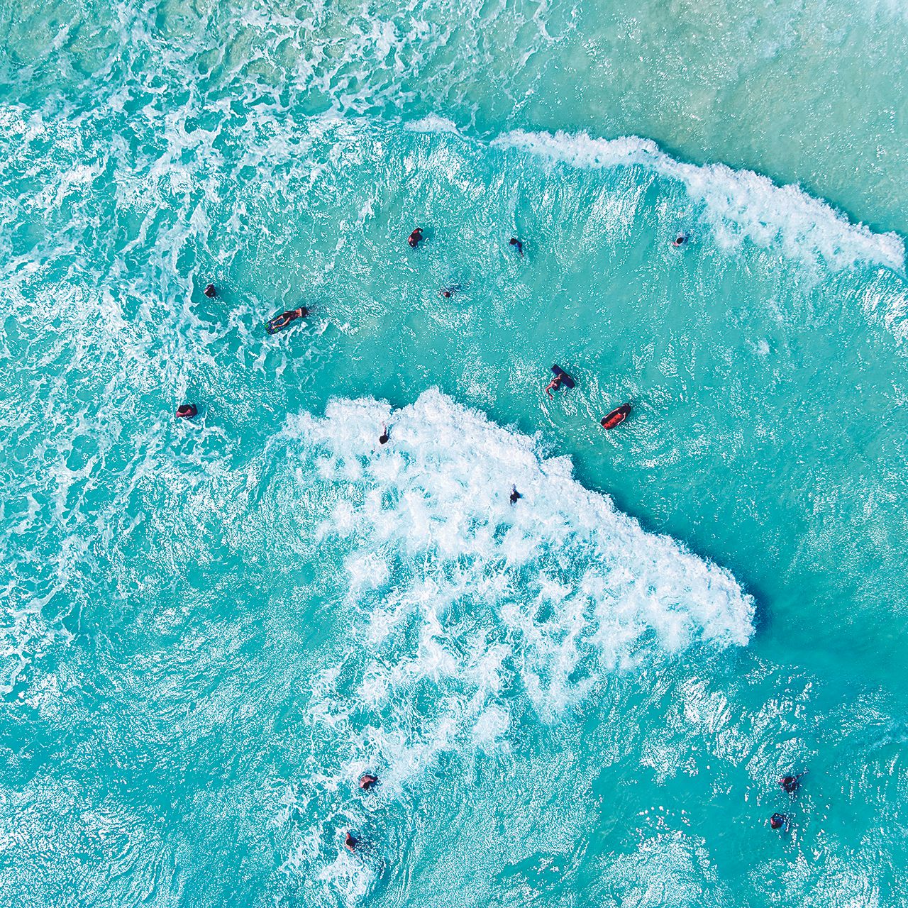 Body Surf by Tommy Clarke. NikonD800E, Nikon 70-200mm f/2.8 VR, 1/1600 sec, f/4.5, ISO100