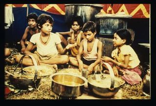 Salaam Bombay! - Mira Nairâ€™s poignant drama about a homless boy living on Bombayâ€™s streets