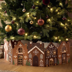 Gingerbread House Light Up Wooden Tree Skirt