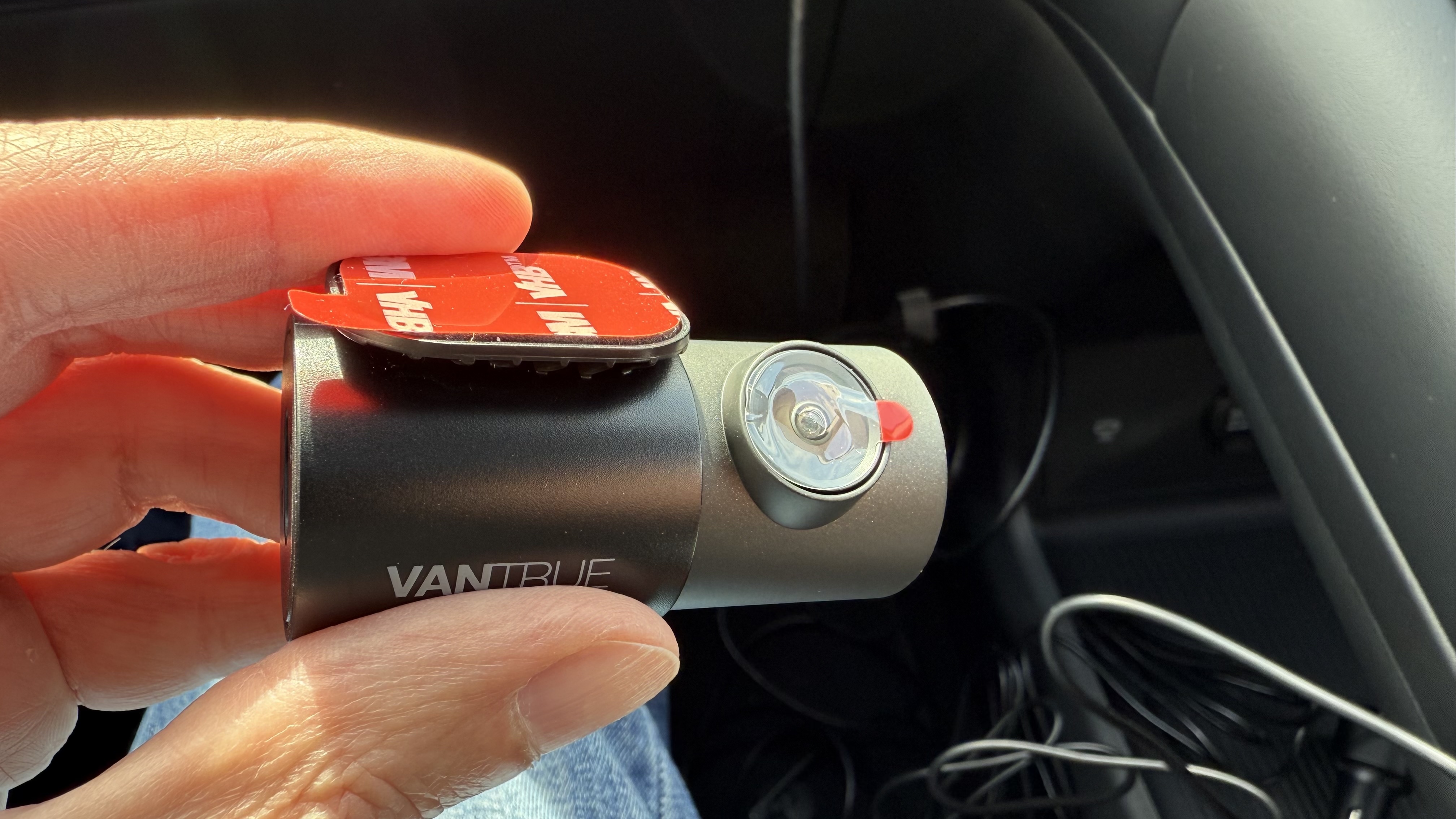 Vantrue Pilot 2 dash cam