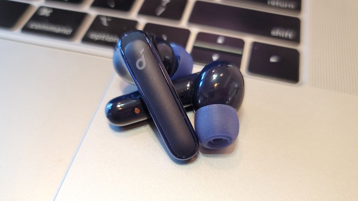The best cheap wireless earbuds in 2022