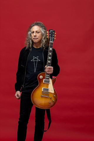 Kirk Hammett with his 1960 Gibson Les Paul, Sunny