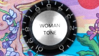 Aclam Woman Tone