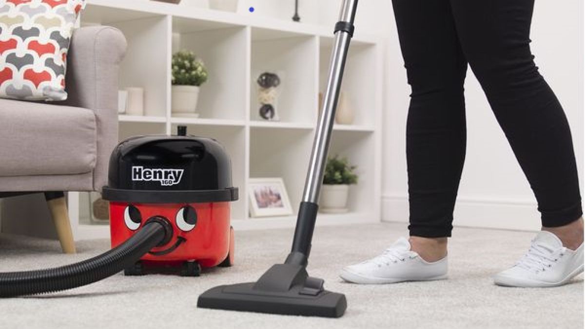 The Henry vacuum cleaner is on sale at Currys get the most reliable vacuum for under £100 TODAY