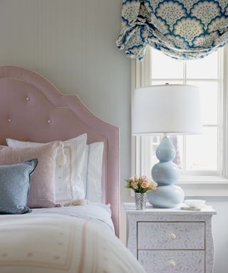 pink and blue girls bedroom
