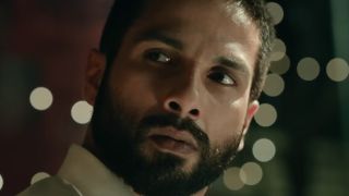 Shahid Kapoor looking angry in Deva