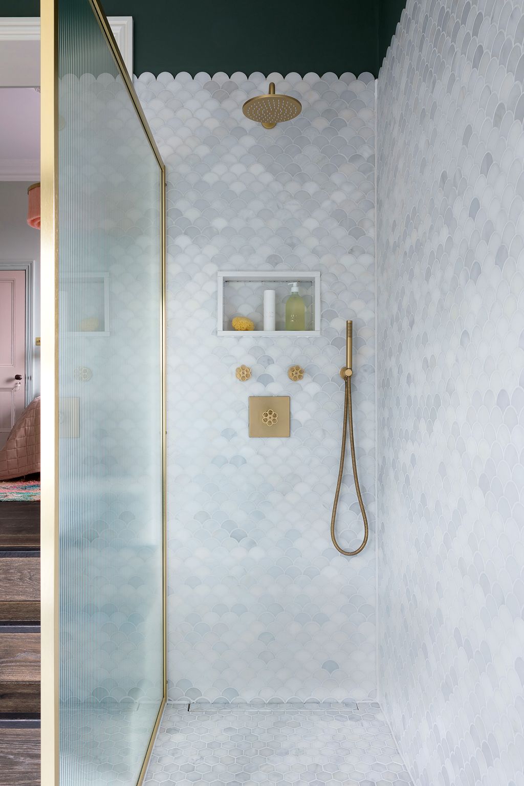 Bathroom wall tile ideas: 10 inspiring looks for your space | Homes and ...