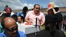 Blind Hondurans listen to 2023 eclipse
