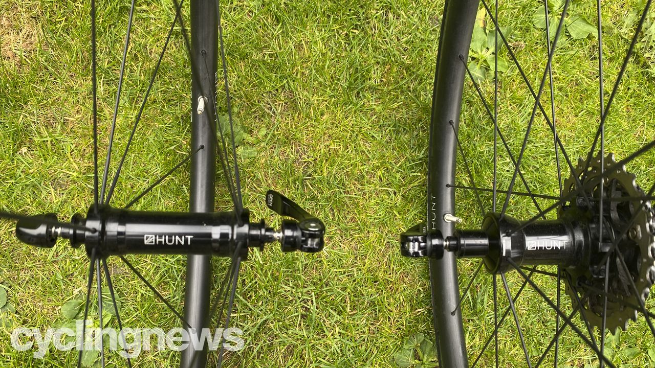 Hunt 36 Carbon Wide Aero review