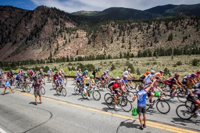 Riders grab feedbags at todays feed zone.