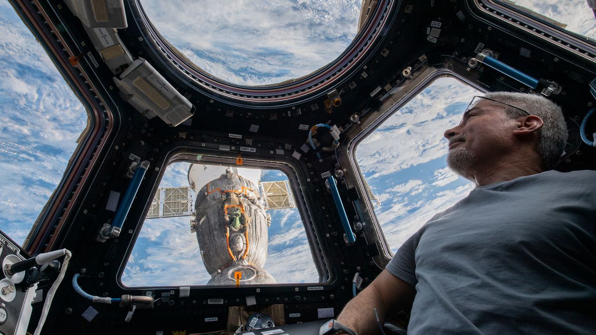 NASA astronaut Mark Vande Hei and two Russian cosmonauts will return to Earth on March 30 on Russia&#039;s Soyuz spacecraft.