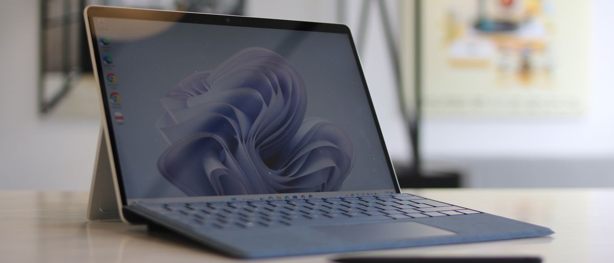 The Microsoft Surface Pro 9 i7 with its keyboard and stylus