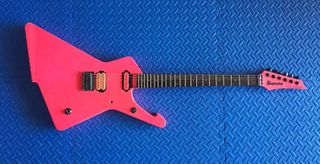 Paul Gilbert's 1987 Ibanez "Ice-Stroyer"