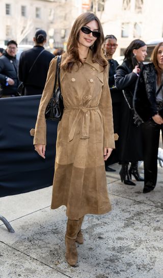 Emily Ratajkowski is seen arriving to the Coach fashion show during New York Fashion Week on February 10, 2025 in New York City.