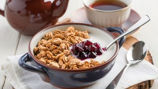 Granola and berry compote