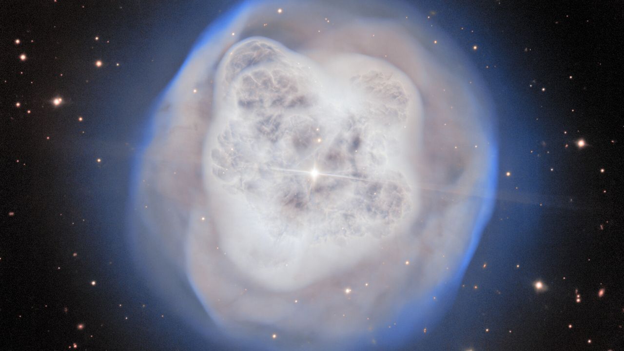 Astronomers gaze into the Crystal Ball Nebula and see a vision of our dying sun — Space photo of the week Astronomers gaze into the Crystal Ball Nebula and see a vision of our dying sun — Space photo of the week