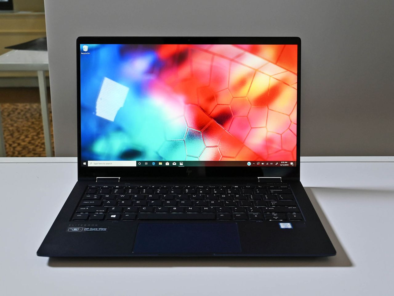 HP Elite Dragonfly is the 'world's first business convertible with