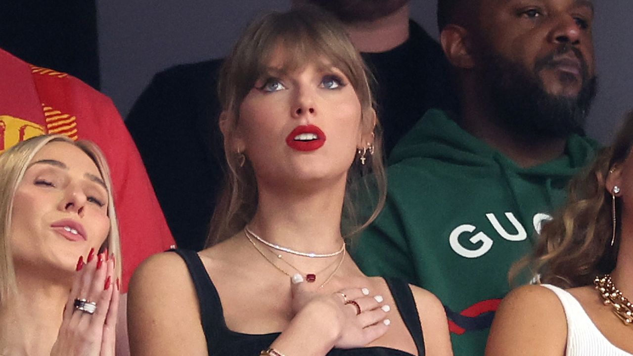 Taylor Swift donated $100,000 to the family of the Kansas City Chiefs Super Bowl Parade shooting victim 