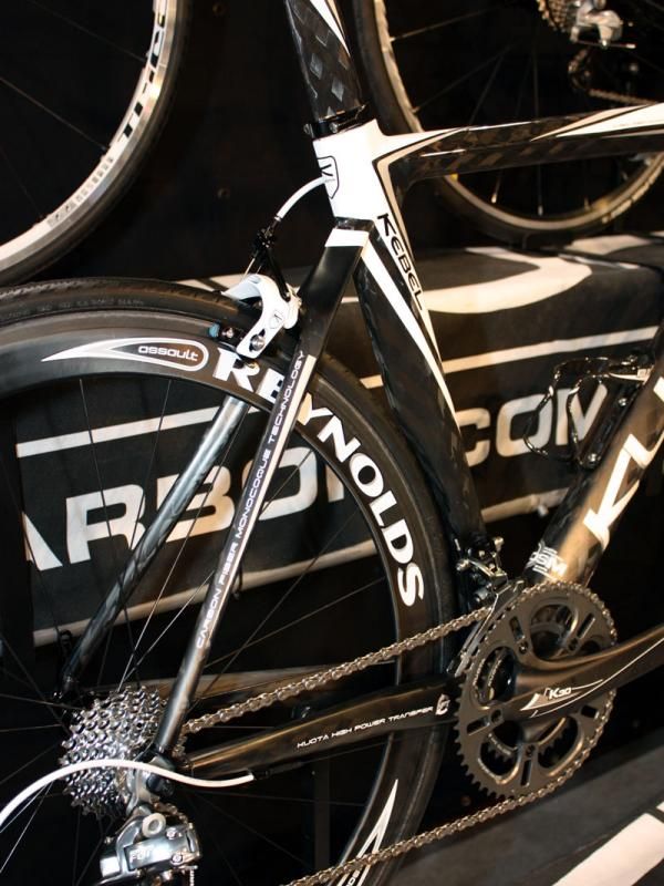 Seat stays on the Kuota Kebel slim down a bit to provide a little more rider comfort.