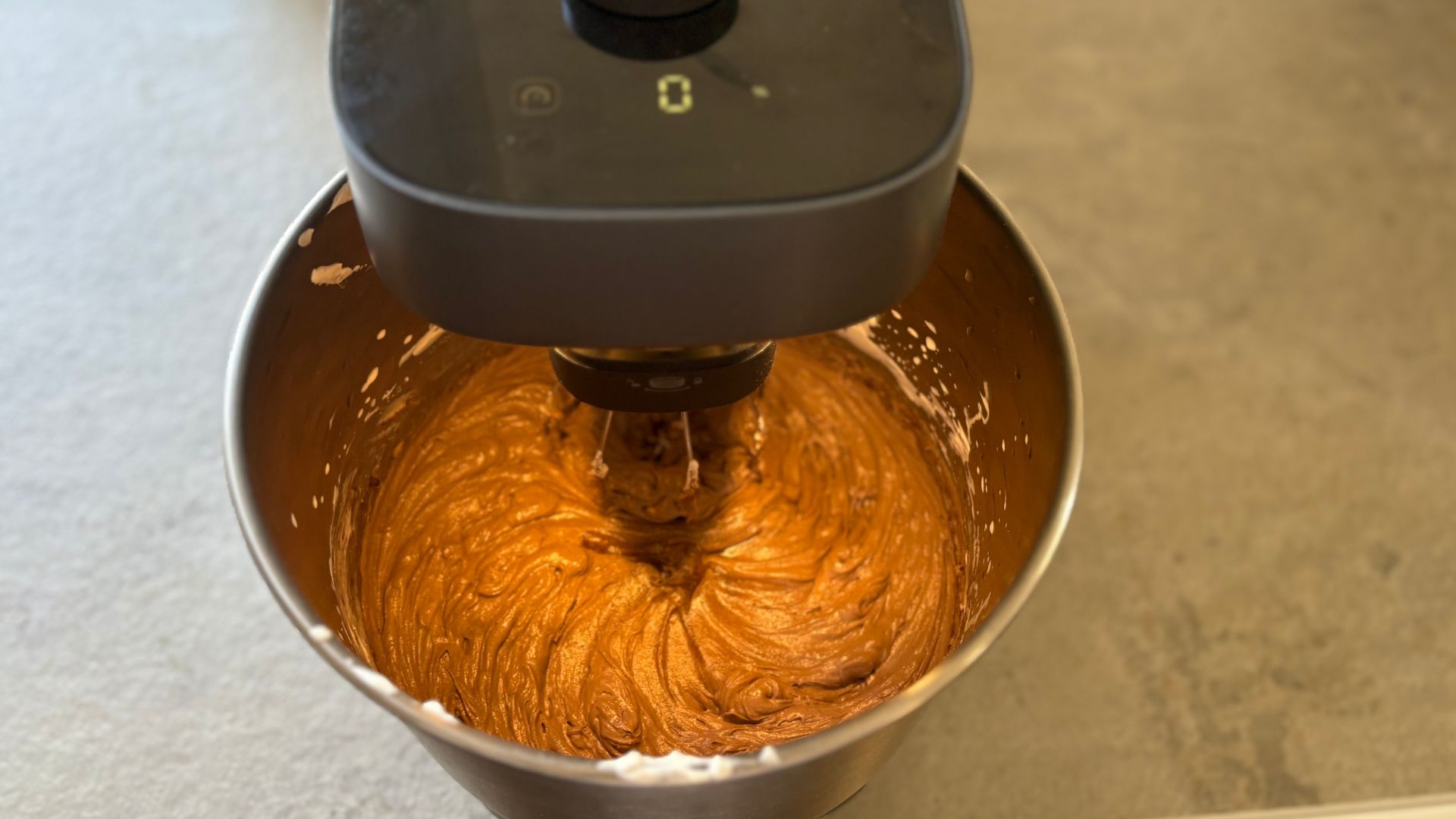 Testing the Ooni Halo Pro Stand Mixer
