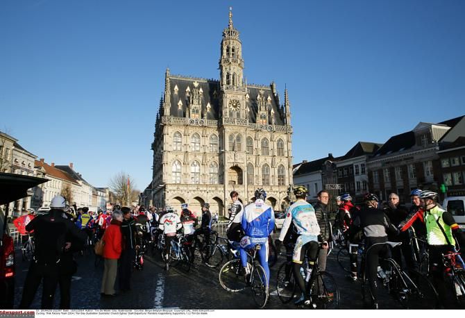 Fans gather for the Trek Factory Team sportif