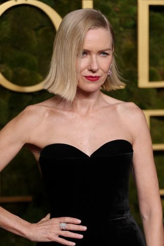 Naomi Watts is pictured with a side-swept bob at the 82nd Annual Golden Globe Awards at The Beverly Hilton on January 05, 2025 in Beverly Hills, California.