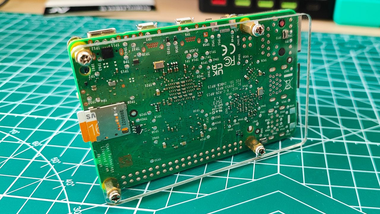 52-Pi Ice-Tower Cooler for Raspberry Pi 5