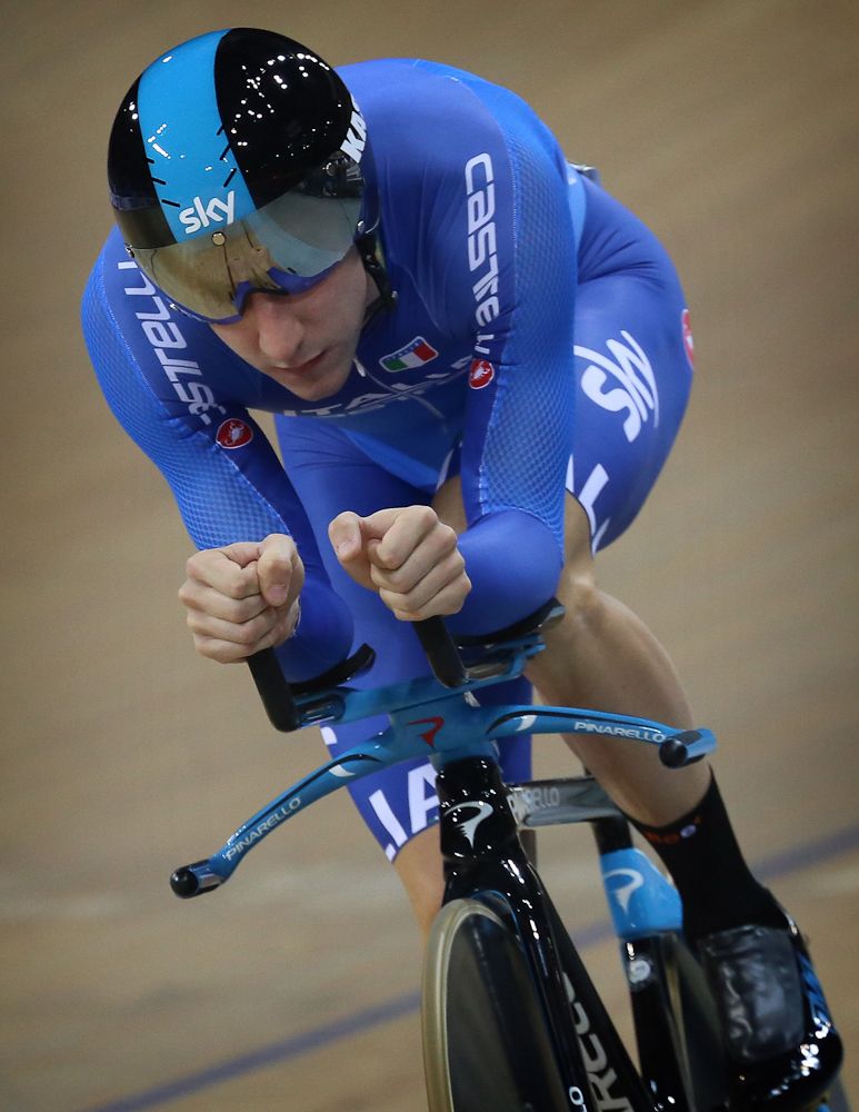 Elia Viviana (Italy) finished 10th in the omnium's individual pursuit.