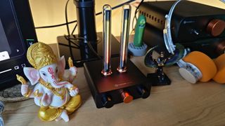 The Fosi Audio Music Visualiser on a desktop. 