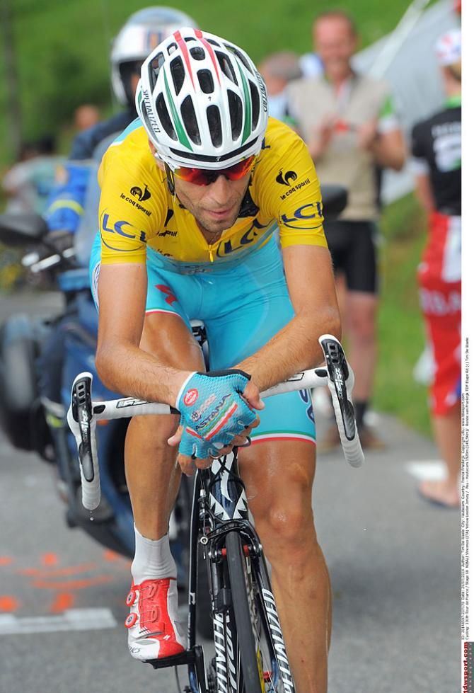 Race leader Vincenzo Nibali