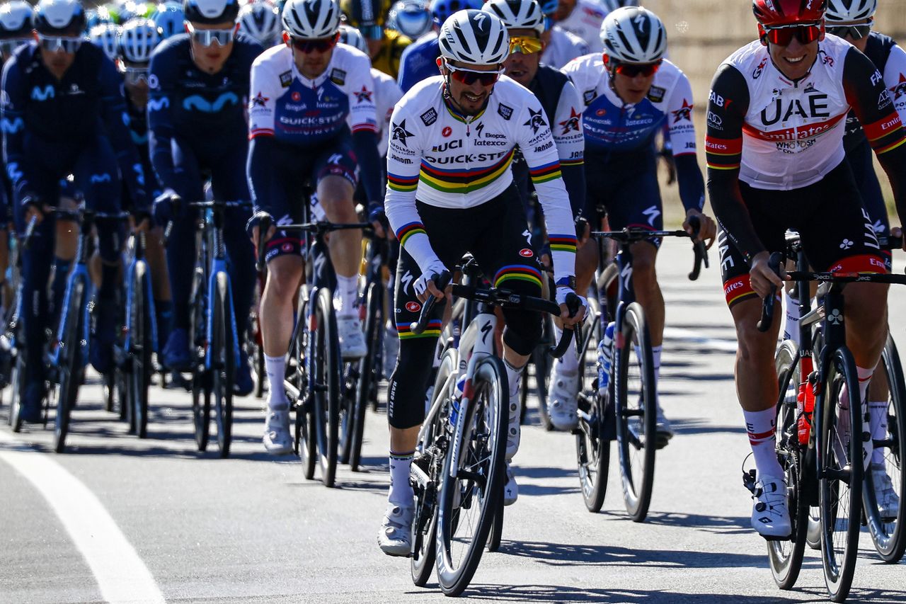 Tirreno Adriatico 2022 - 57th Edition - 2nd stage Camaiore - Sovicille 219 km - 08/03/2022 - Julian Alaphilippe (FRA - Quick-Step Alpha Vinyl Team) - photo Luca Bettini/SprintCyclingAgency&Acirc;&copy;2022