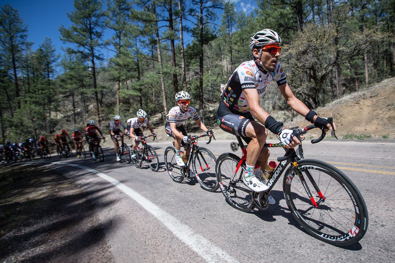 Angus Morton (Jelly Belly) keeps the tempo high on the front