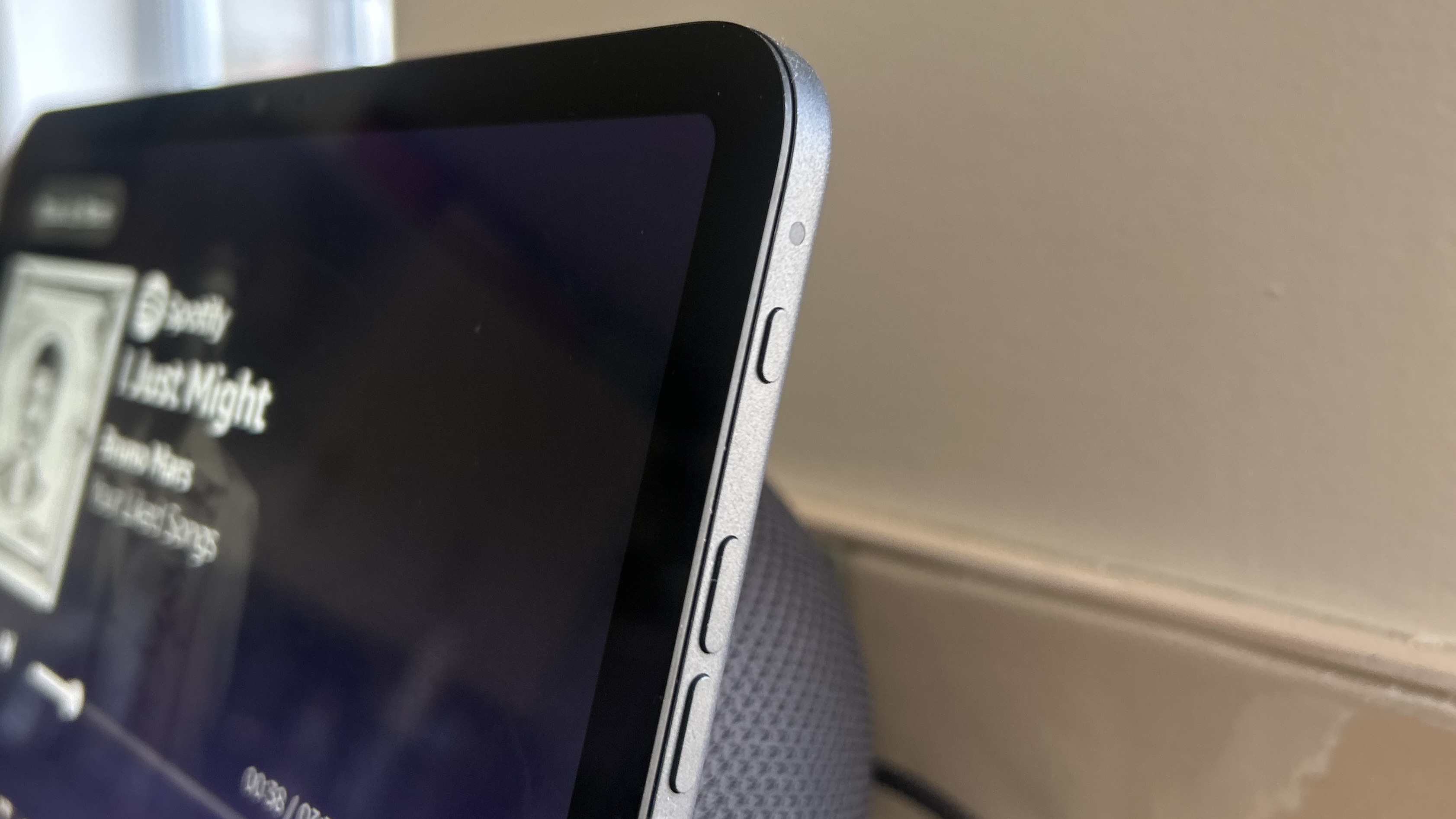 Amazon Echo Show 8 (4th gen, 2025) review