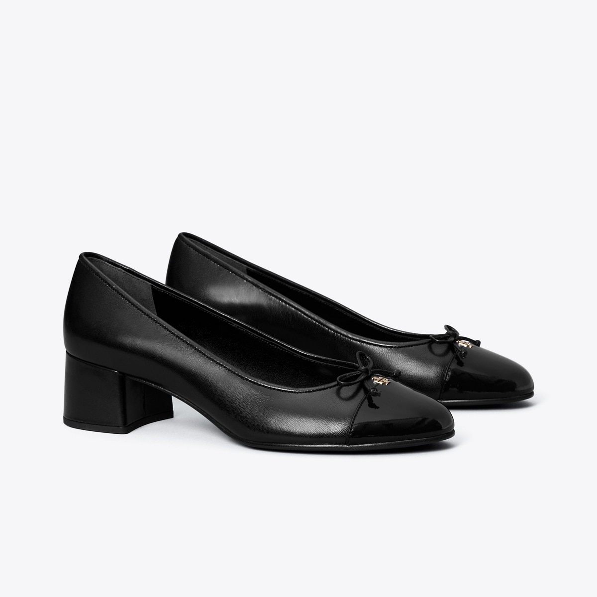 Cap-Toe Pump in Black, Size 9.5