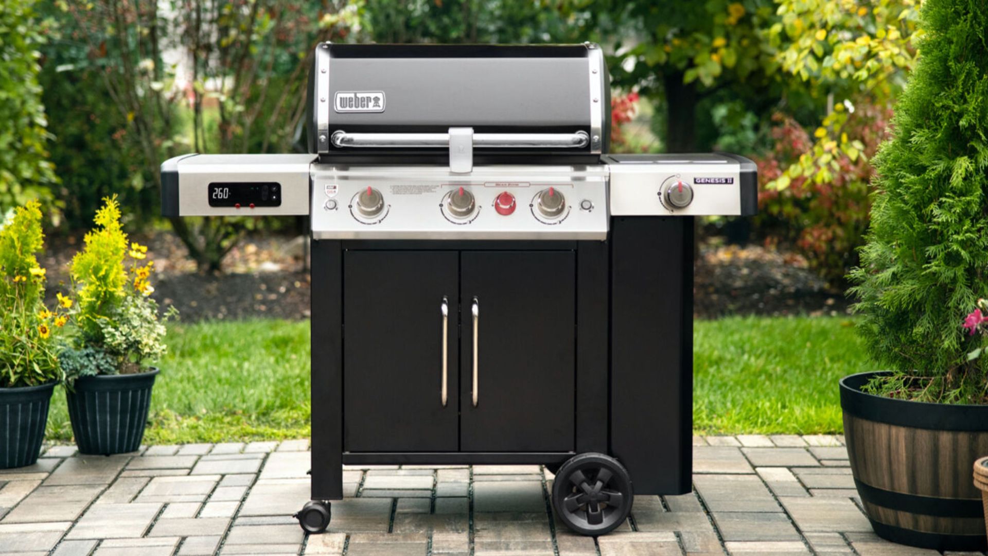 Best gas grills 2022 for easy outdoor cooking Homes & Gardens