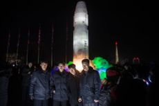 Ice sculpture depicting a Hwasong-15 intercontinental ballistic missile at Pyongyang.