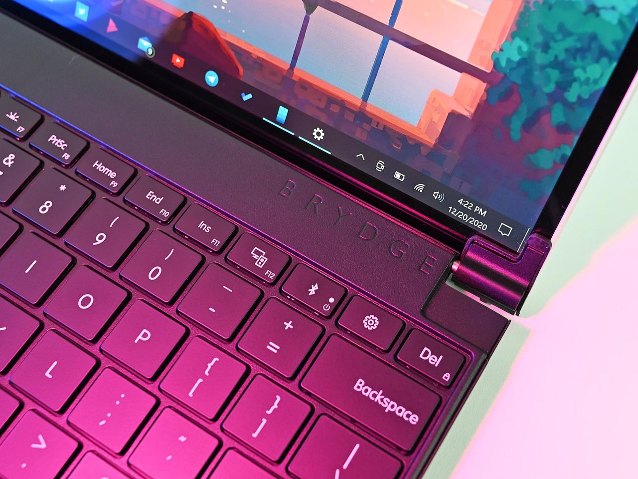Brydge Surface Pro X