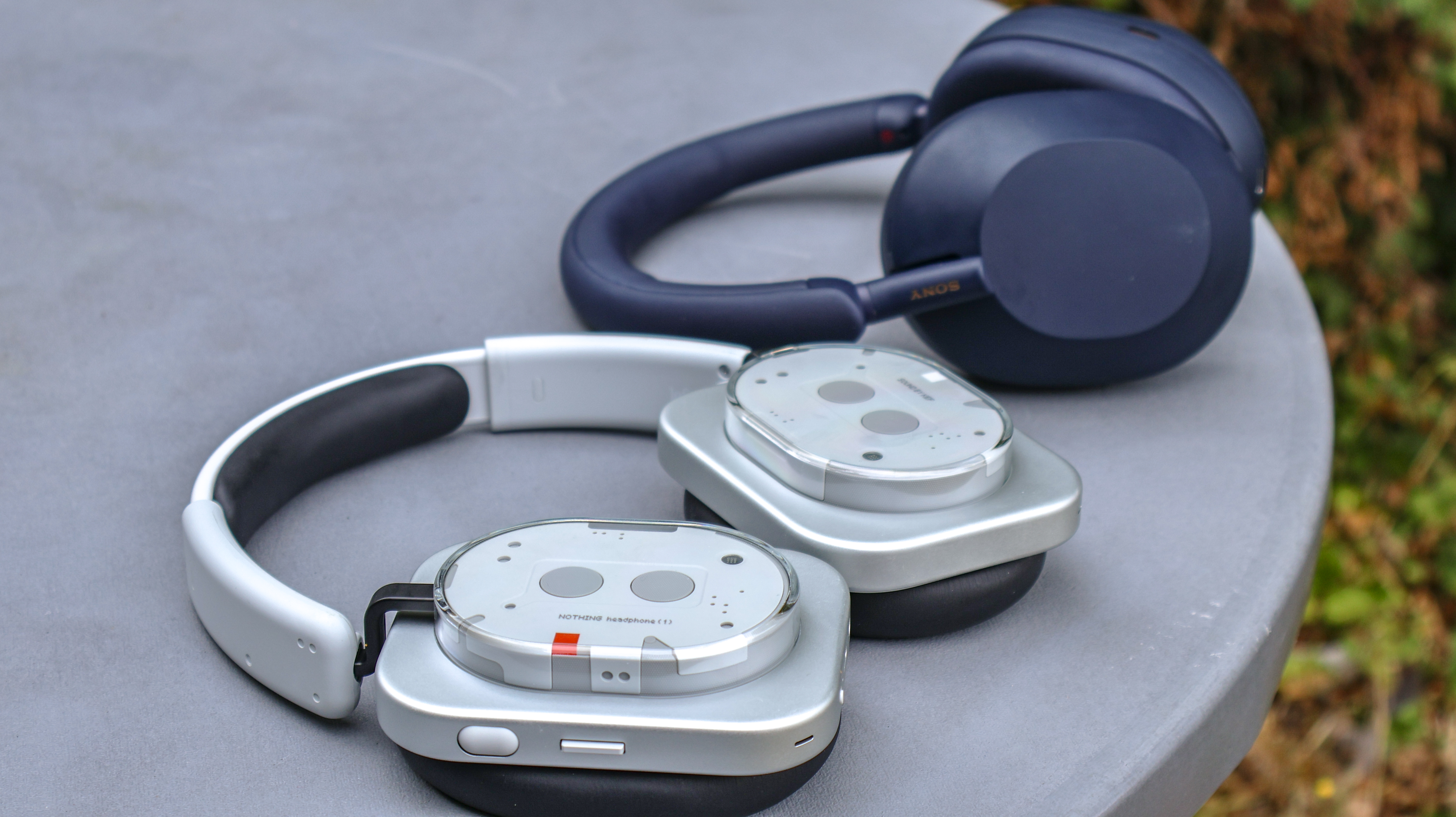 Nothing Headphone (1) vs Sony WH-1000XM5