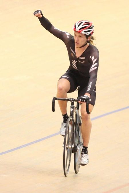 Shane Archbold in action and celebrating, winner of the omnium