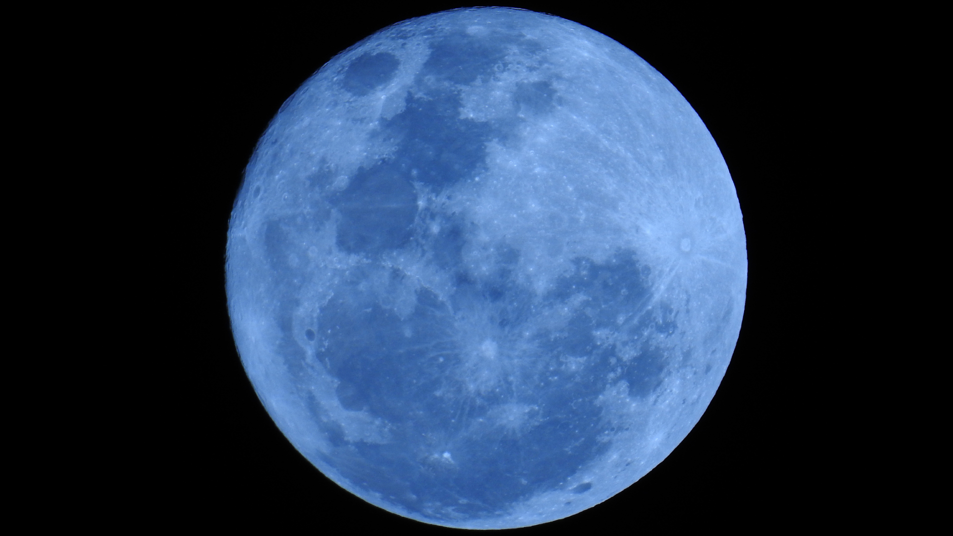 How Rare Is the 'Super Blue Moon' Appearing in Skies Later This