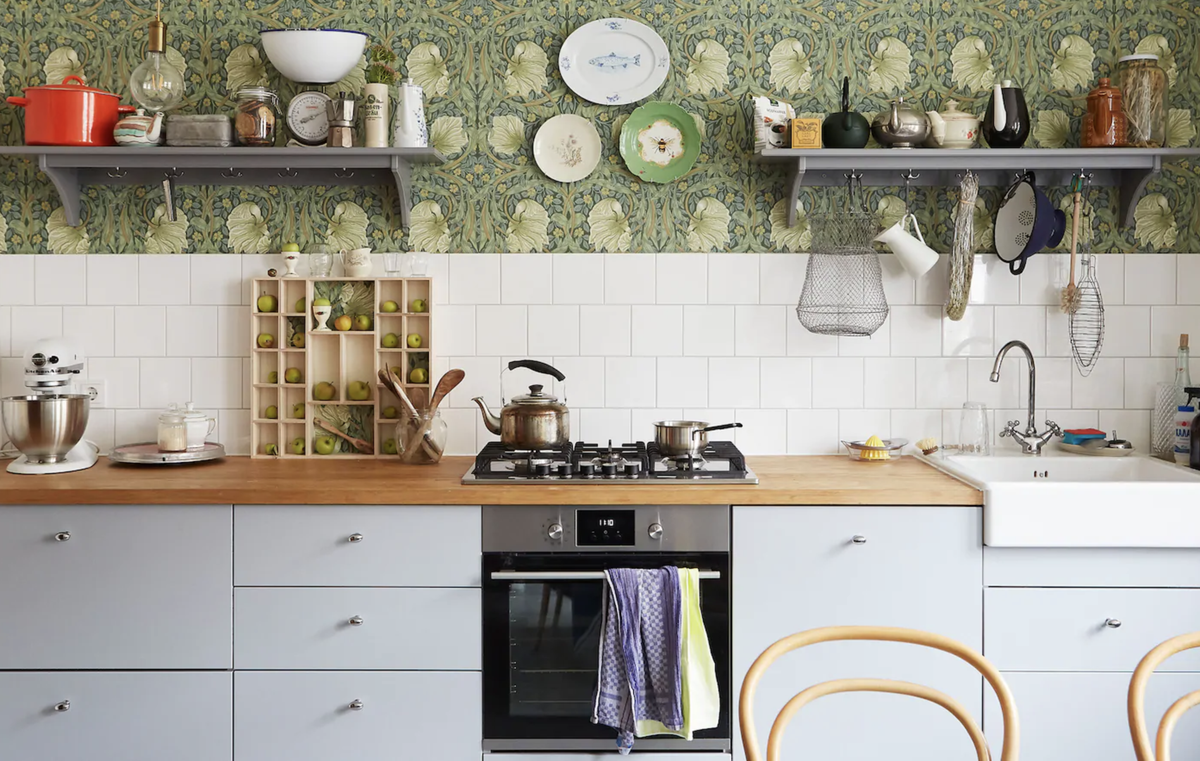 Ikea kitchen hacks: 5 ways to make standard stylish (Ikea kitchen or
