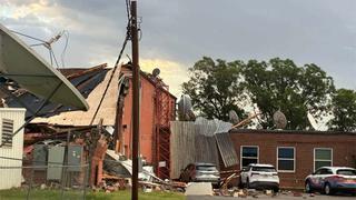 Damaged KTXS Abilene tower
